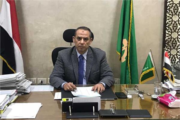 "سيلفي داخل المطبعة السرية".. إحالة مدير إدارة تعليمية في القليوبية للتحقيق